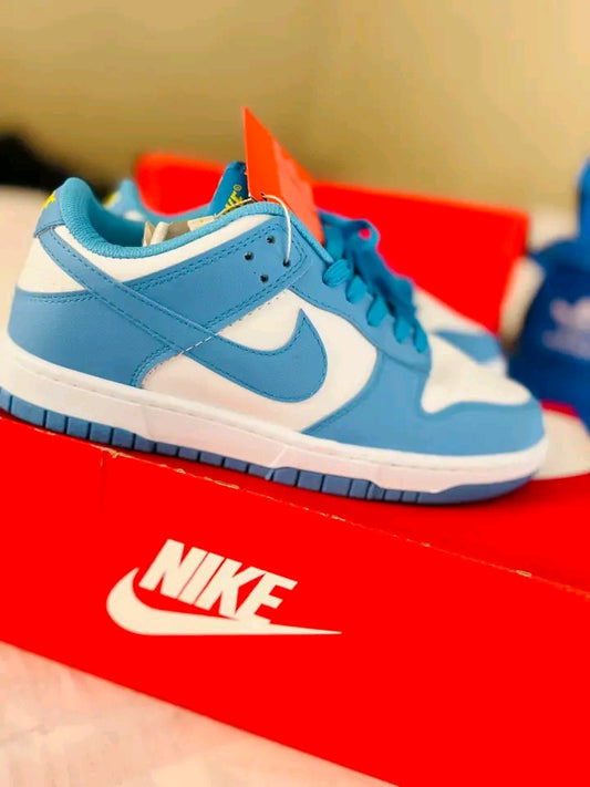 Nike dunk low